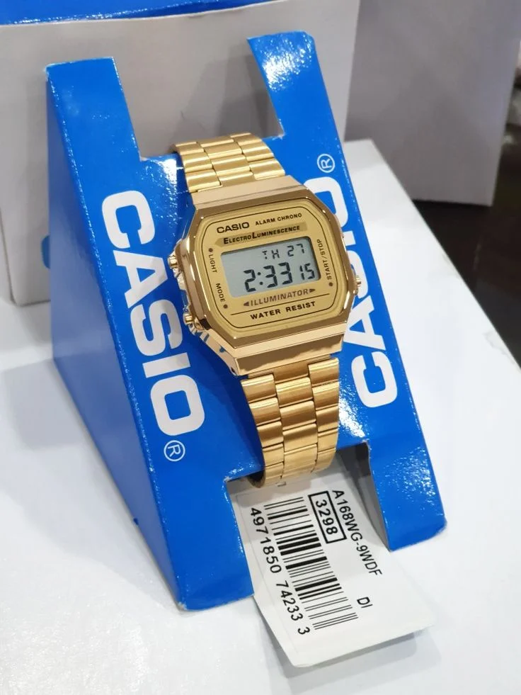 Casio numérique doré